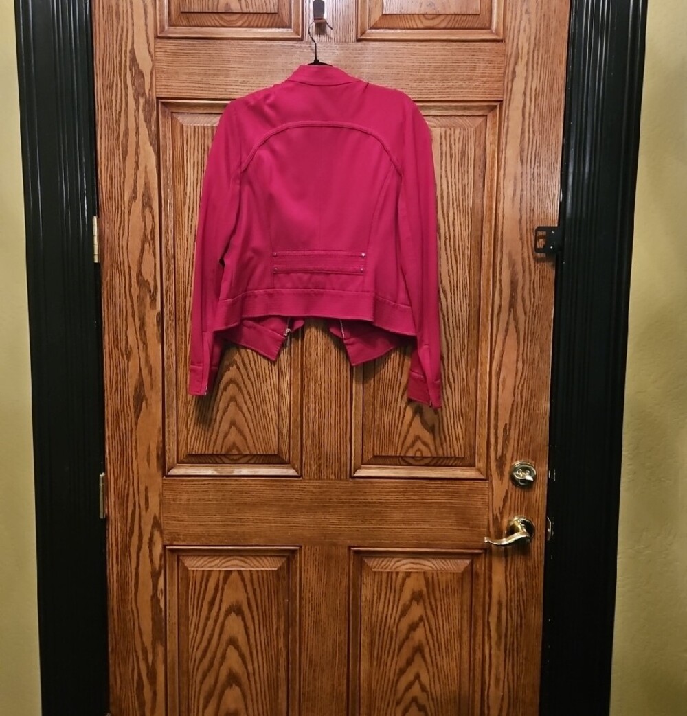 Sz 14 Raspberry Red Ruffled Open-Front Jacket - Picture 5 of 6